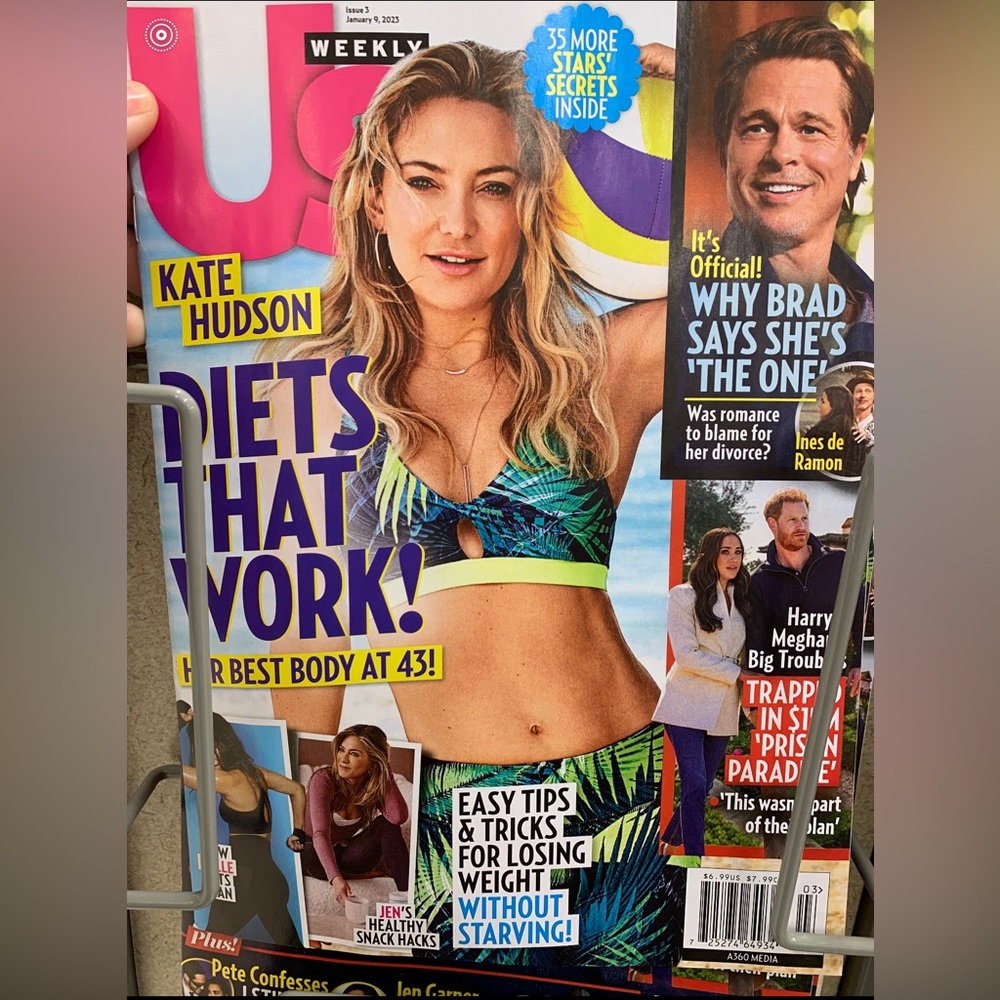 Fabletics 3pc Kate Hudson Covershoot Jungle Theme… - image 2